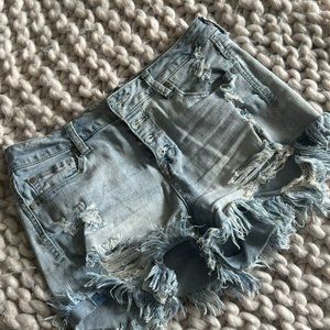 Altar'd State ripped jean shorts - 28 / 7